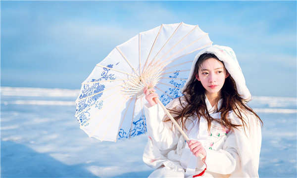 且末试管代怀生子多少钱一个？助孕之路的费用分析与方案选择