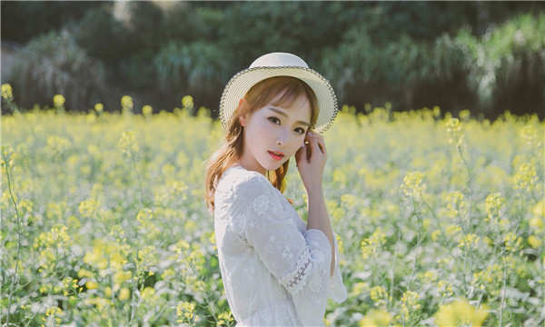 且末标题：想找个女人帮忙生孩子的有效解决方案，助您圆梦家庭